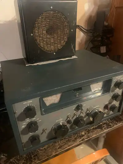 Vintage radio, View more