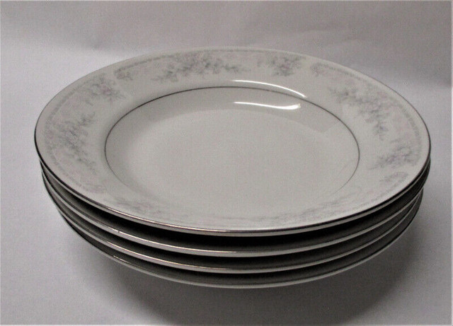 Set of 4pcs Sango Majesty Collection Romantica 8396 Salad Bowls in Other in Stratford - Image 2