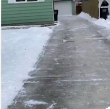 Snow shoveling 65734926473730120