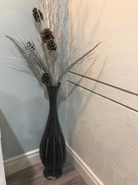 Decorating vase