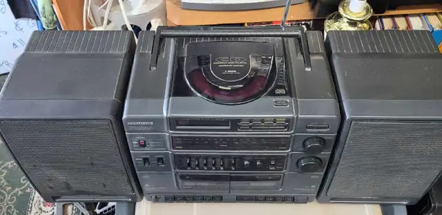 GE Stereo System in Stereo Systems & Home Theatre in Calgary - Image 2