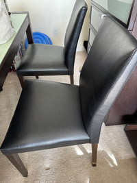 Dining Chairs Leather Black Set of 4 Used