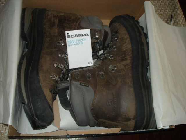 Men's Scarpa Kinesis Pro GTX Hiking Boots in Exercise Equipment in Strathcona County