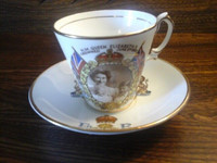 Vintage Queen Elizabeth ll Crowned  1953 Cup & Saucer
