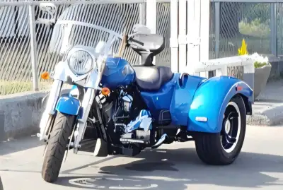 2018 Harley Davidson Freewheeler, Lady driven, very low mileage (4688 km) detachable windshield, cus...