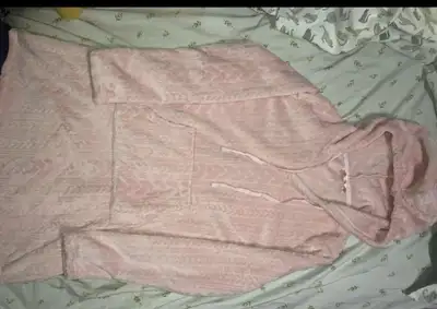 Brand new la Vie en Rose fuzzy housecoat, View more