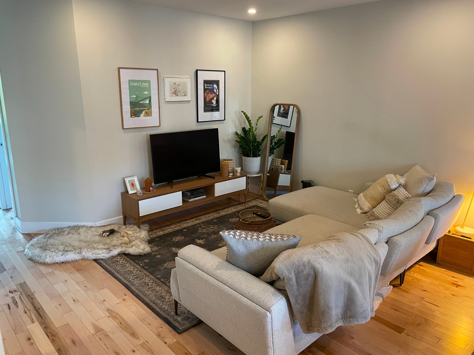 Furnished 1-Bedroom in Verdun | Pet-Friendly | Dec–Apr | $1,750 — photo 1