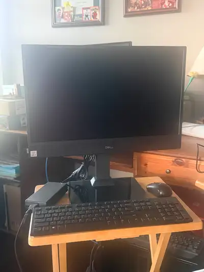 Non‑Touch Model — Dell OptiPlex 3280 AIO, View more