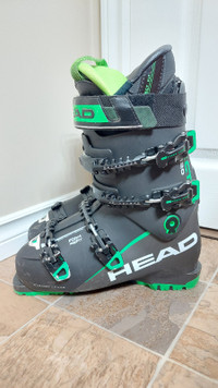 Head 27.5 Vector EVO 120 Ski Boots Size 9 for men Size 10 women