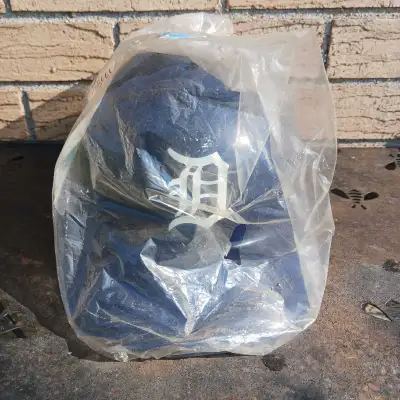 Detroit Tigers Full size Souvenir Batting Helmet Hat Laich, View more