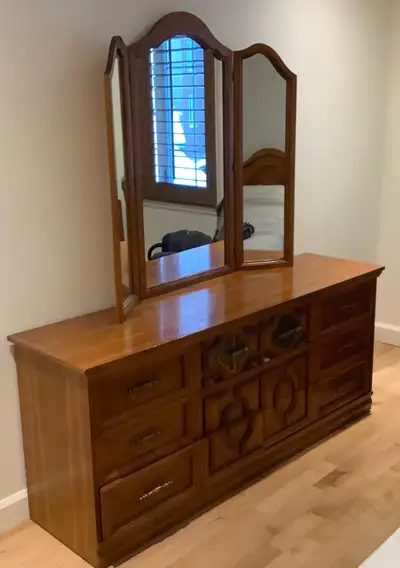 Set de chambre en bois, View more