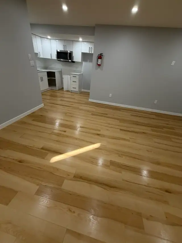 Cleaning service Saskatoon 555661628340981766