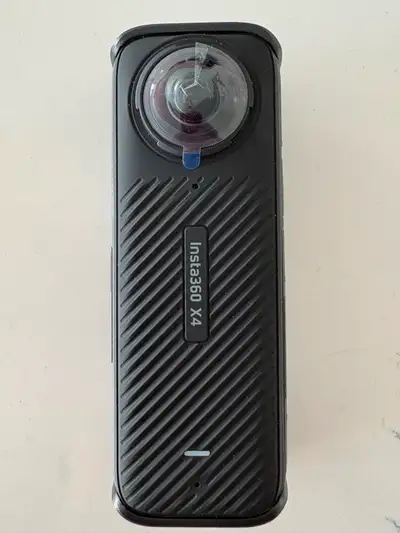 INSTA360 Camera Never used, intended to use it when riding my road bike hoping to catch car and truc...