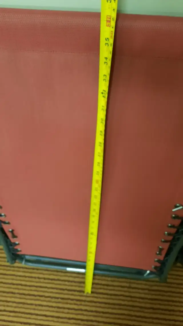 Patio Lounge folding recliner  chair in Patio & Garden Furniture in Mississauga / Peel Region - Image 9