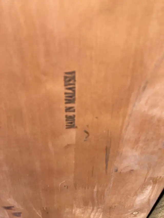 Wood Sideboard in Other in Markham / York Region - Image 4