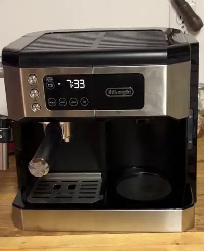 Delonghi Coffee/Espresso Machine, View more