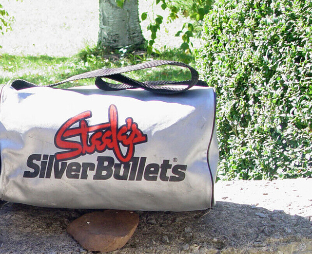 Silver Bullets Sports/Gym Bag - Fort Erie in Other in St. Catharines