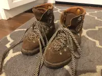 Men’s Vibram Hiking Boots