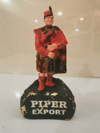 Original Vintage Piper Export Beer Advertising Figure