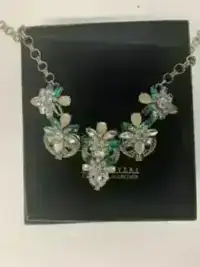 JOAN RIVERS FLORAL 17" NECKLACE- mnx