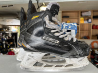Bauer 180 Youth Hockey Skates - Size 4  ( 5 Shoe size) 