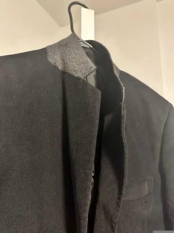 Men sport jacket - Suede in Men's in City of Toronto - Image 5