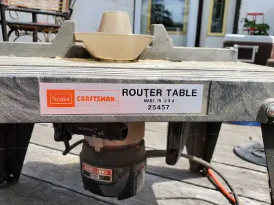 Sears Craftsman Router 315.17470 & Router Table Located in Silver Springs NW