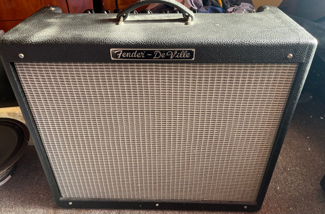 Fender deville 212 with upgraded speakers  in Amps & Pedals in Moncton