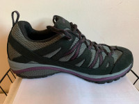 Merrell Women’s Hiking Shoes - Size 7.5W