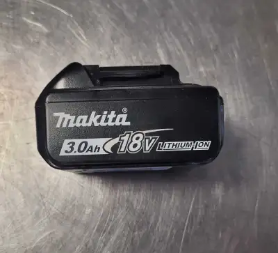 18V Makita 3.0AH Battery (31998439), View more