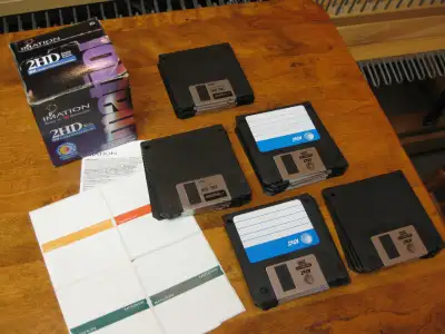 Pack de 25 disquette / floppy disk, View more
