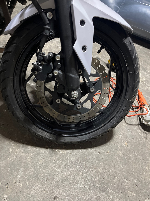 Wanted ninja 300 front rim in Motorcycle Parts & Accessories in Brantford