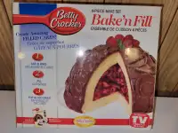 Betty Crocker Bake n' Fill Pan