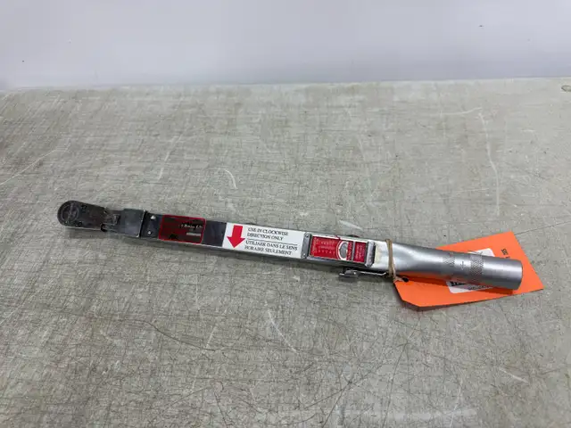 Torque Wrench Snap-On 3/8 Drive Flex Head 20-100 ft-lb TQFR100B in Hand Tools in Drummondville - Image 2
