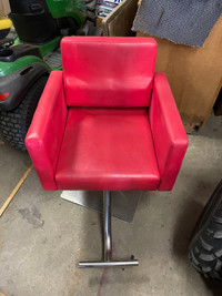 Salon chair 