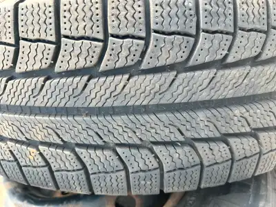 Moving Sale – All-Season/Winter Tires for 2014 Nissan Rogue SL AWD ❄️☀️ MUST SELL Quick!!!! Selling...