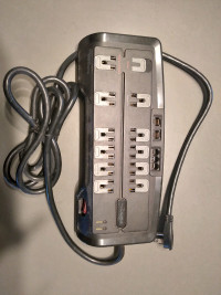 Home/office 12 outlet power manager