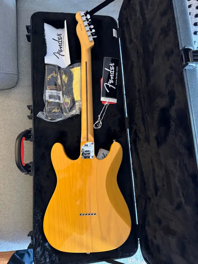 2015 “10 for 15” Fender Double Cut Telecaster Limited Edition in Guitars in Edmonton - Image 3