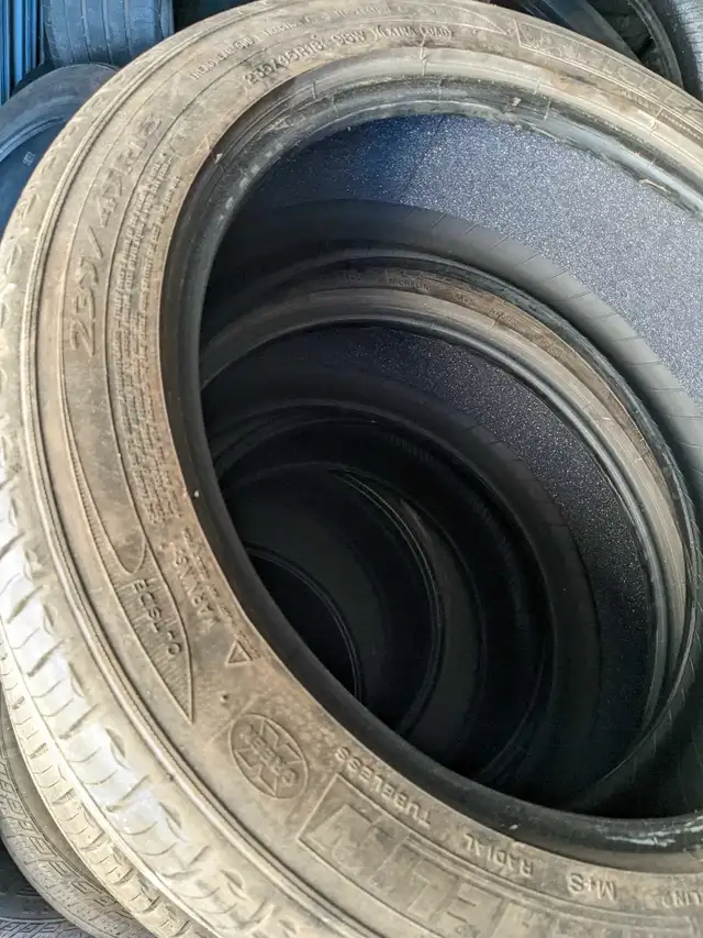 2 x 235/45r18 Michelin primacy mxm4 m+s rated all season tires  in Tires & Rims in Hamilton - Image 2