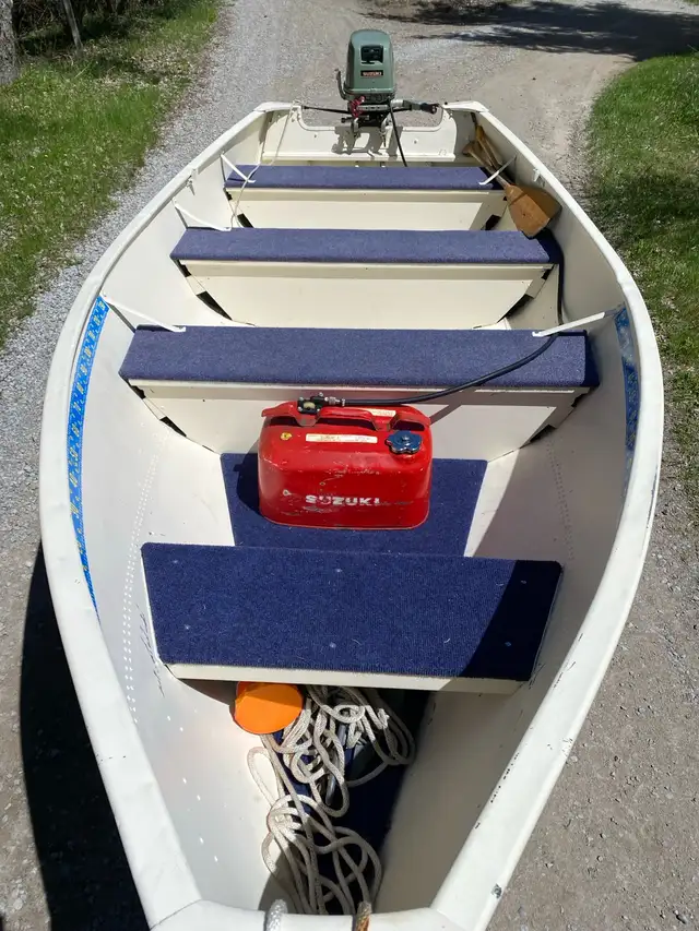 14’ Aluminum fishing boat in Powerboats & Motorboats in Peterborough - Image 10