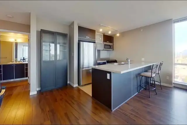 High-Floor Furnished 2 Bed 2 Bath Condo – King George – $2,500