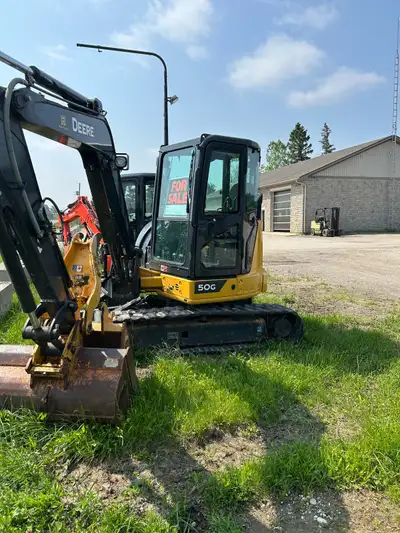 2023 50G Excavator, 604 hrs, thumb, air conditioning, radio, comes with three buckets 24” tooth, 42”...