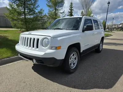 2016 Jeep Patriot Sport – a reliable, well-maintained SUV This 2016 Jeep Patriot is exceptionally cl...