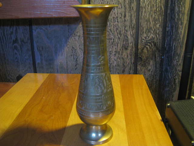 Vases. Hauteur : 25 cm. 20$ chacun. dans Art et objets de collection  à Trois-Rivières - Image 2