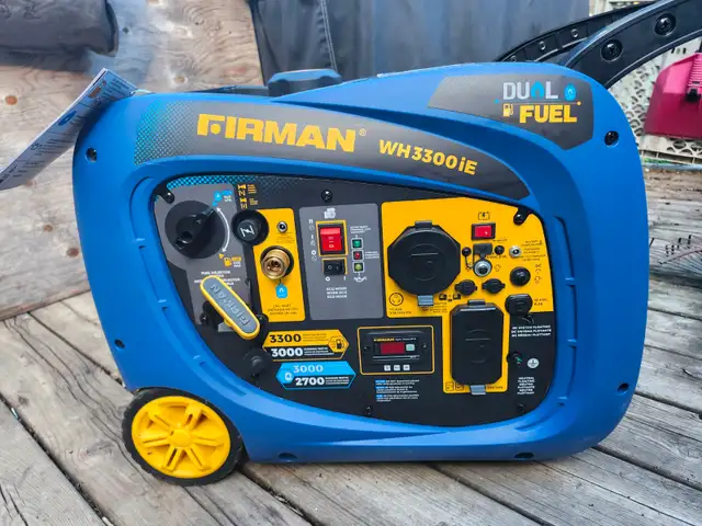 Fireman Dual Fuel 3300 ie Generator in Other in Longueuil / South Shore - Image 2
