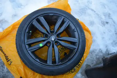 4x235/45R18 94H Nexen CP671 All Season Tires wheels 5x114.3 in very good condition will fit Like new...