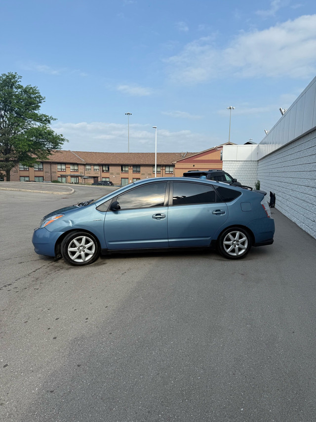 2008 Prius Grand Touring - Winter Rims - CarPlay in Cars & Trucks in Kitchener / Waterloo - Image 2