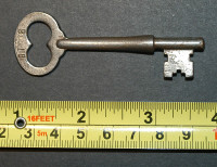 Vieille clé antique