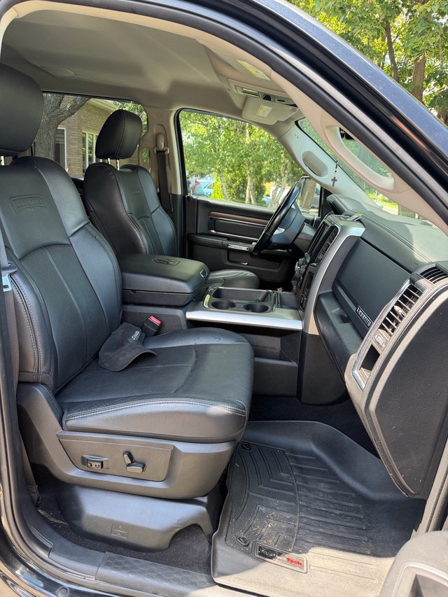 2018 Ram 1500 Laramie — photo 4