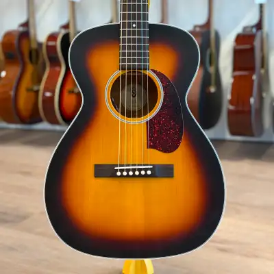Guild USA M-40E Troubadour - Guitare acoustique, View more